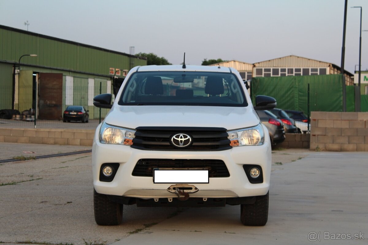 Toyota Hilux DC 2.4 I D-4D Executive