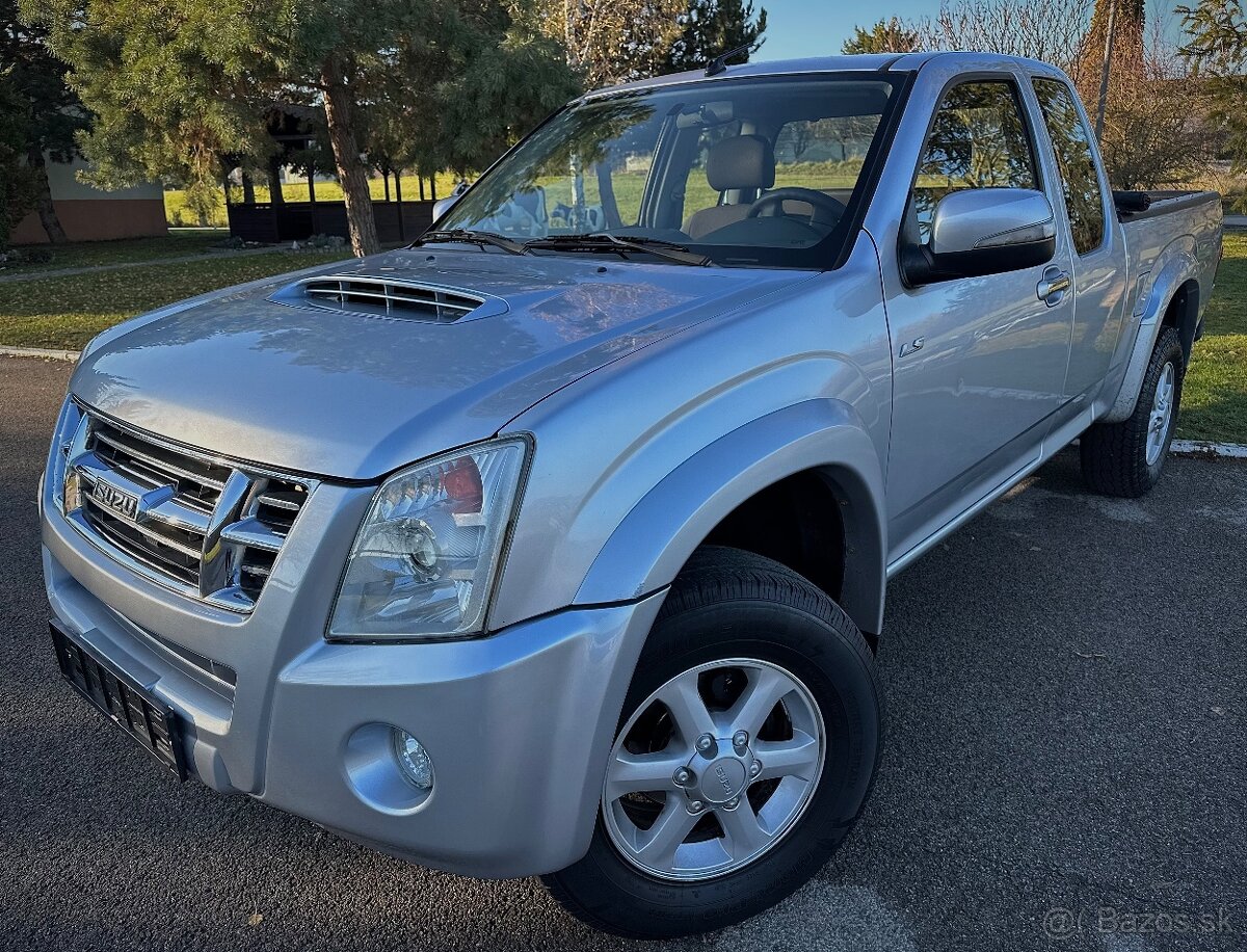 Isuzu D-Max 2.5 Td 136ps • 4x4 • manuál • SingleCab • 4M •