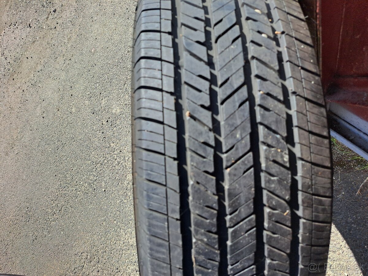 Predám Bridgestone Dueler h/t 255/70/r18