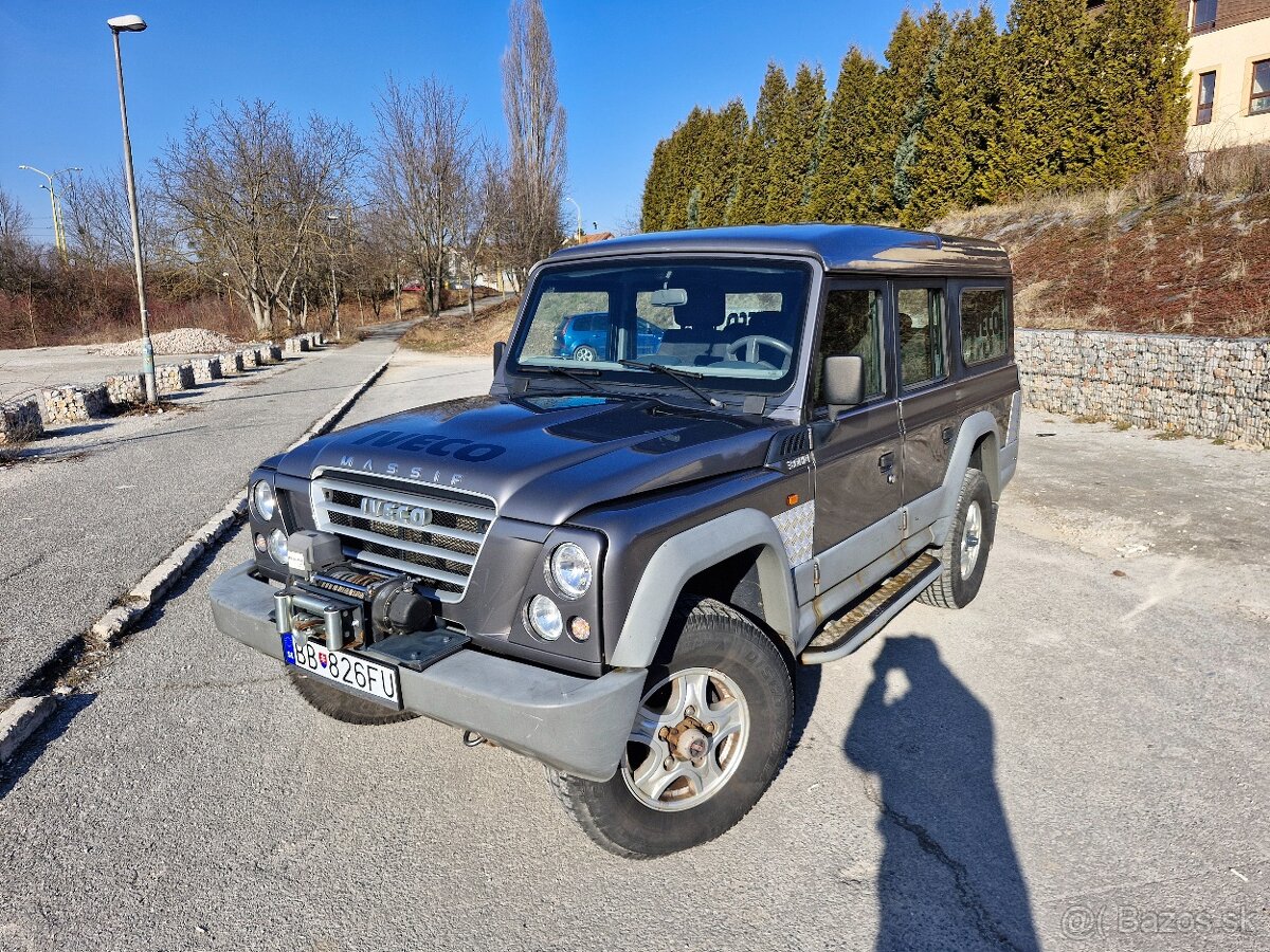 Iveco Massif - Land rover Defender