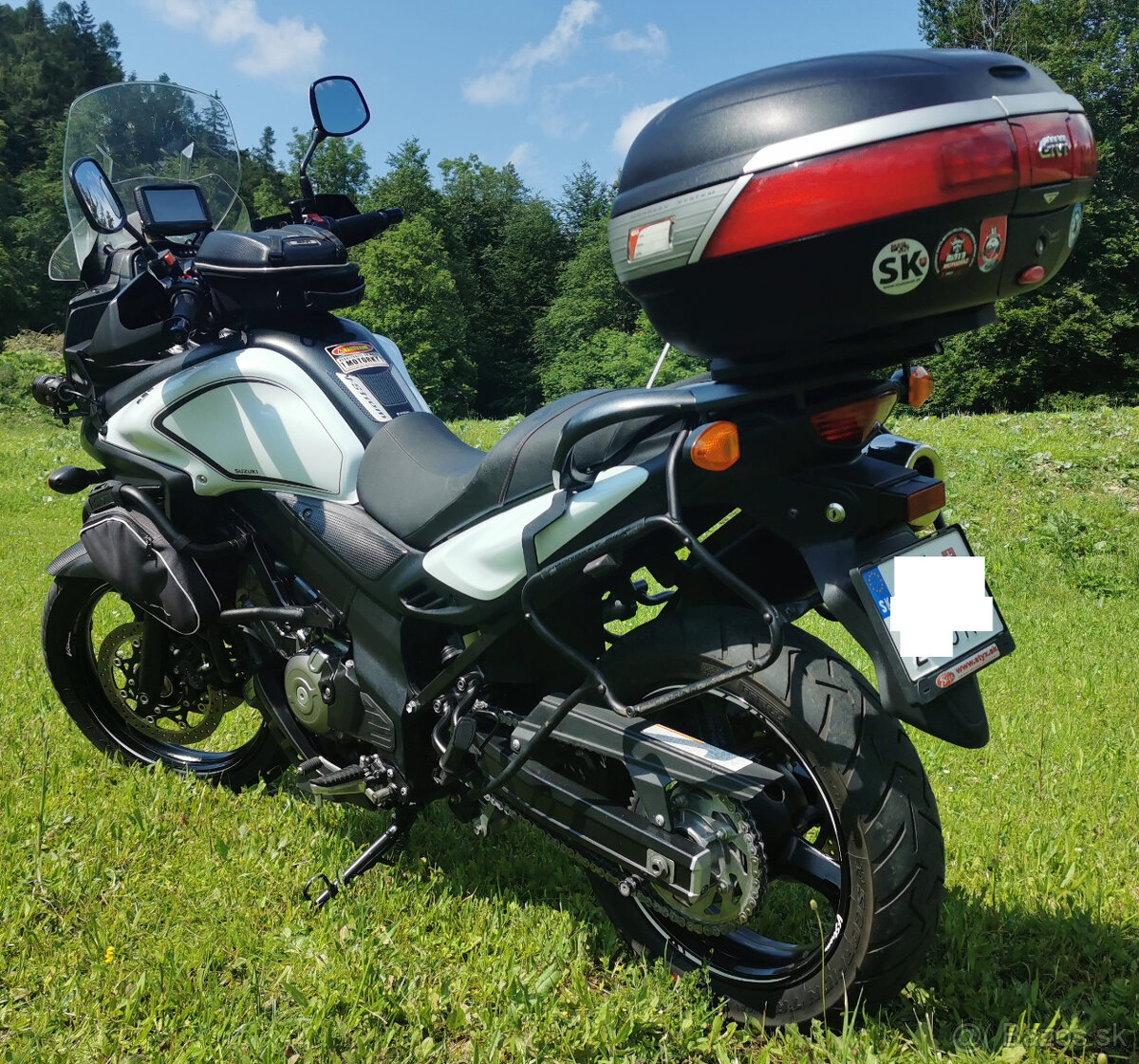 SUZUKI V-Strom 650