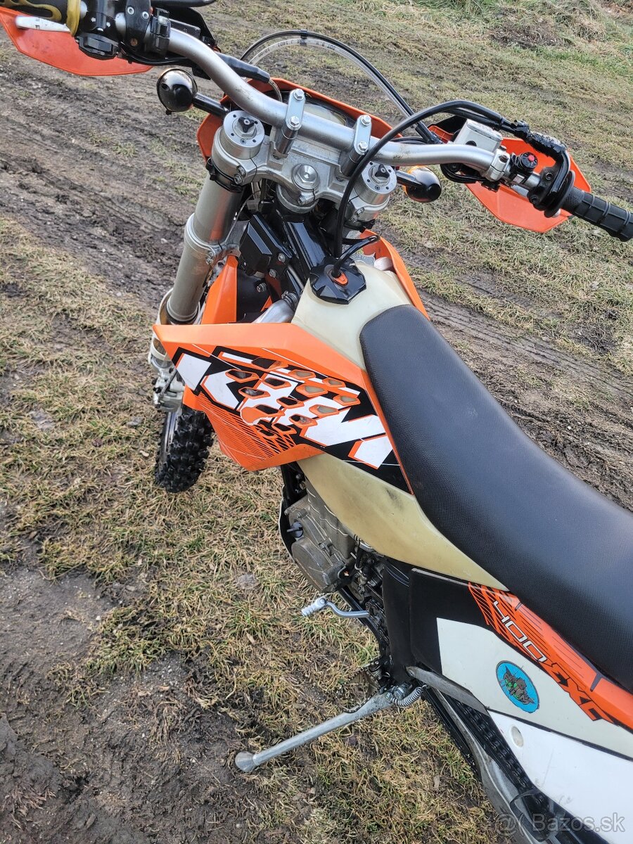 KTM EXC 400  doklady, smerovky