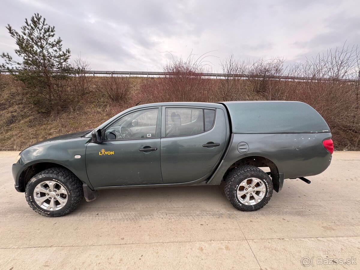 Mitsubishi L200 2,5 DID 2012