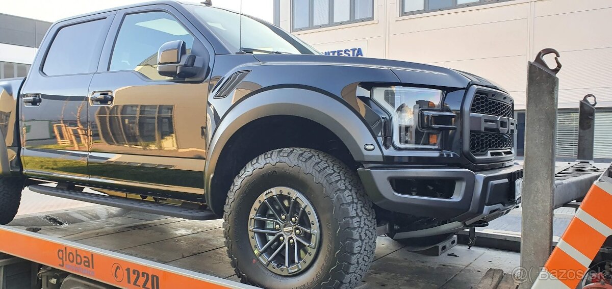 FORD F150 Raptor