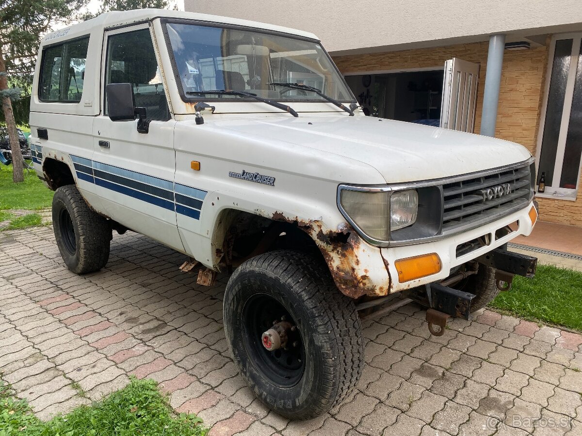 Toyota Land Cruiser KZJ73 LX 3.0 turbo