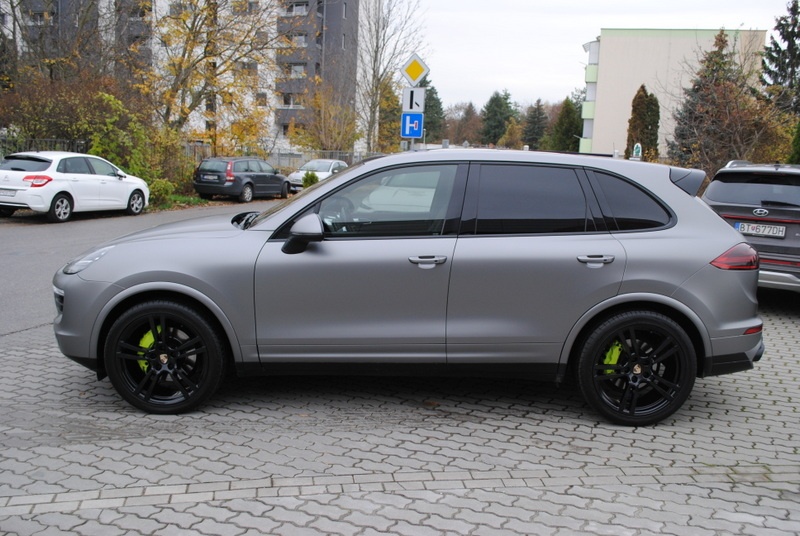 Porsche Cayenne Diesel Platinum Edition II FL