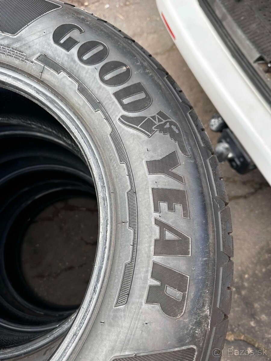 Nove letne pneumatiky 255/65 r18 GoodYear Wrangler