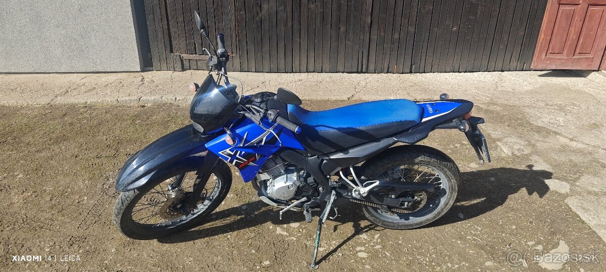 Yamaha 125 R