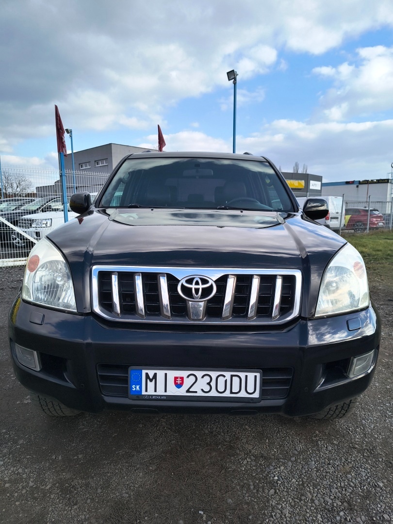 Toyota Land Cruiser 3.0 D-4D NAVI, A/T