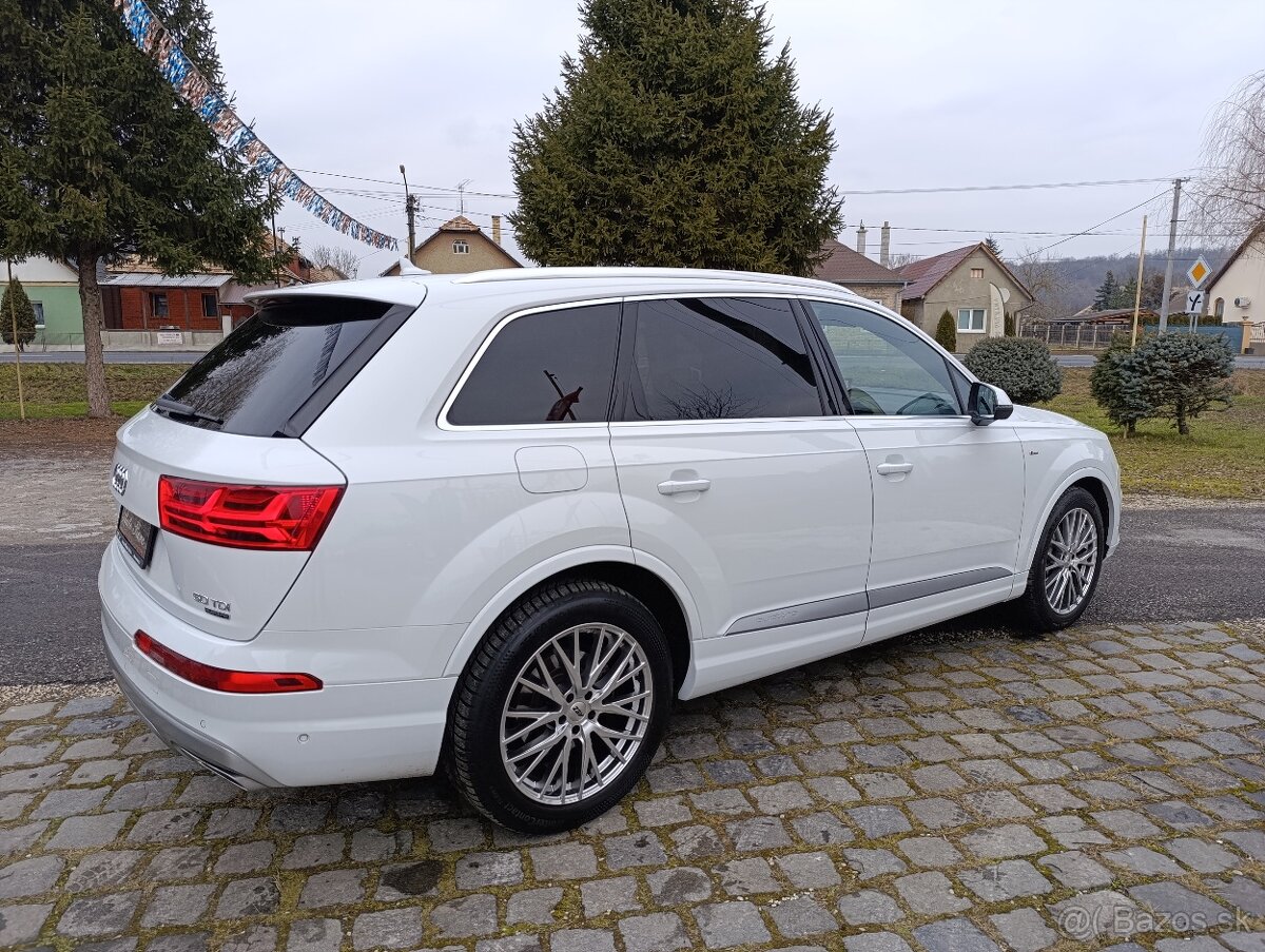 Audi Q7 50 TDI 286PS Nafta + HEV Hybrid Quattro