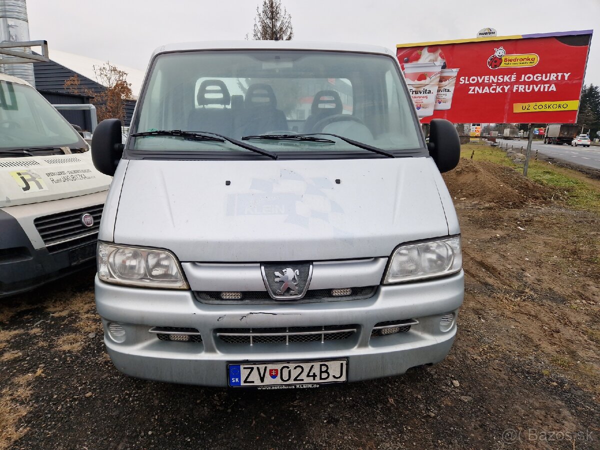 Predám Peugeot Boxer 2.8 HDI 94 KW ALGEMA...odtahovka