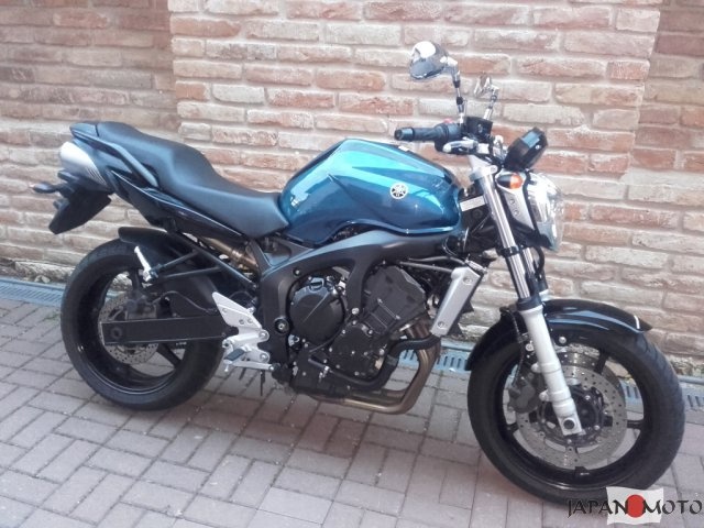 Motocykel Yamaha FZ-6N