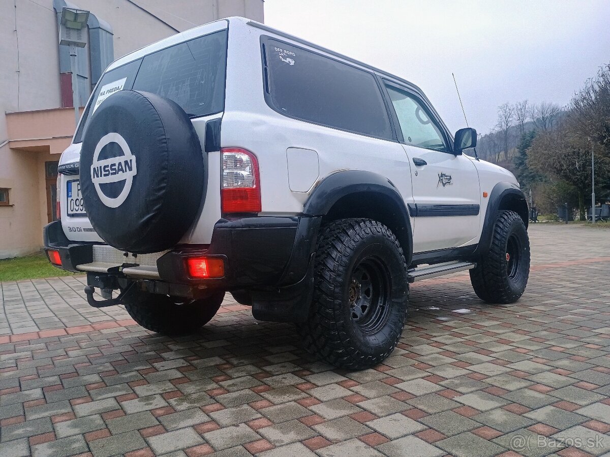 Predám Nissan patrol y61