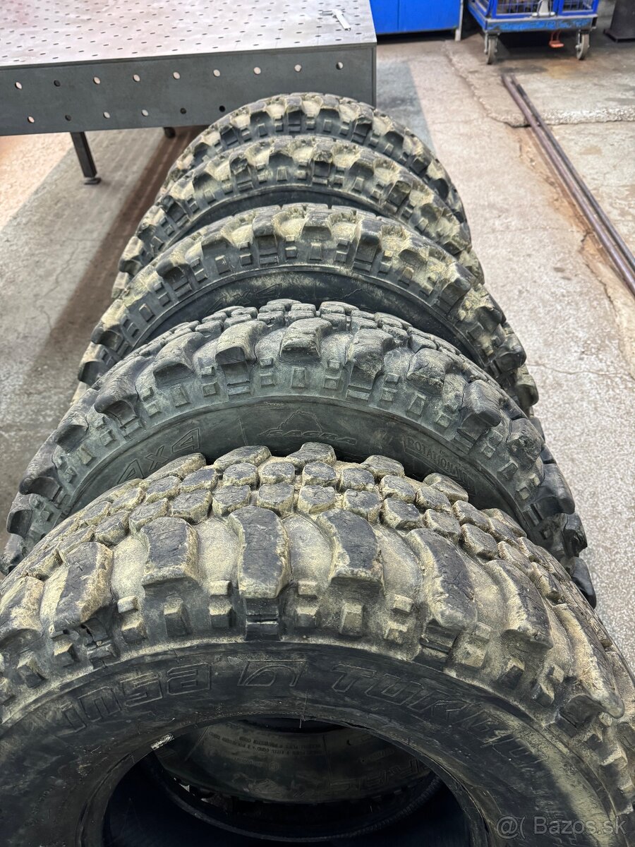 predam gumy T3 insa turbo 285/75 r16