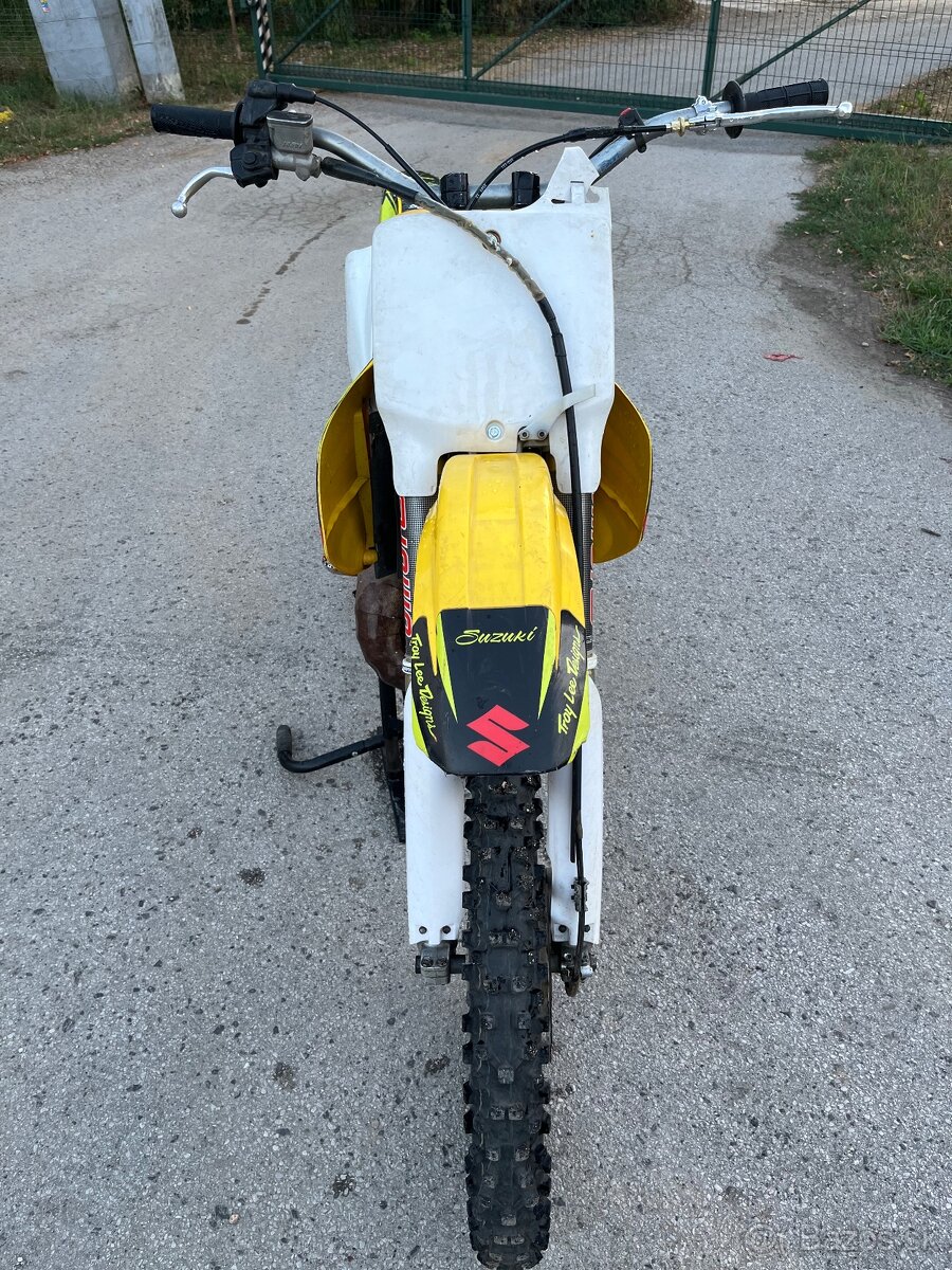 Suzuki RM 125