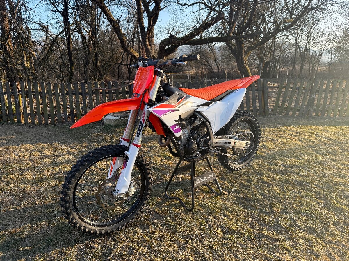 KTM 250