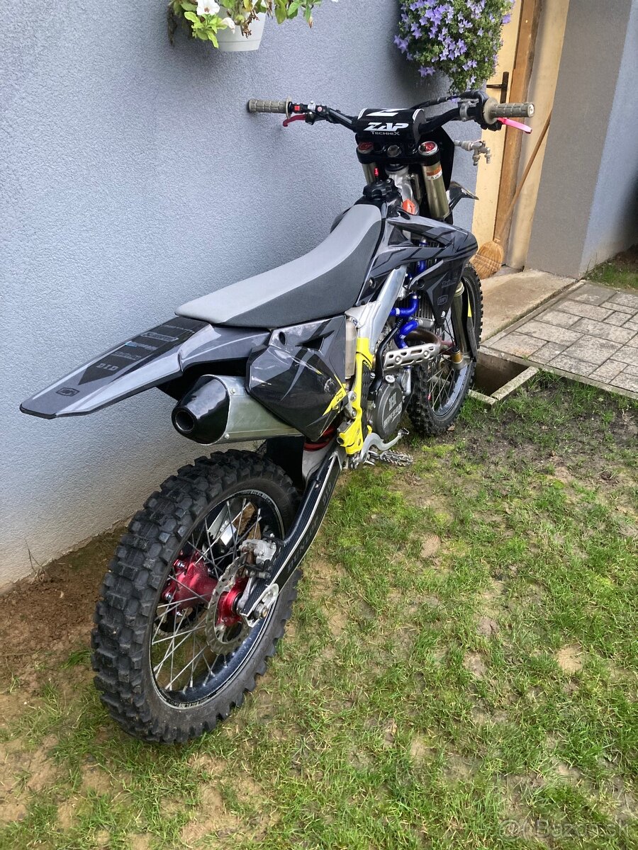 Suzuki RMZ 450