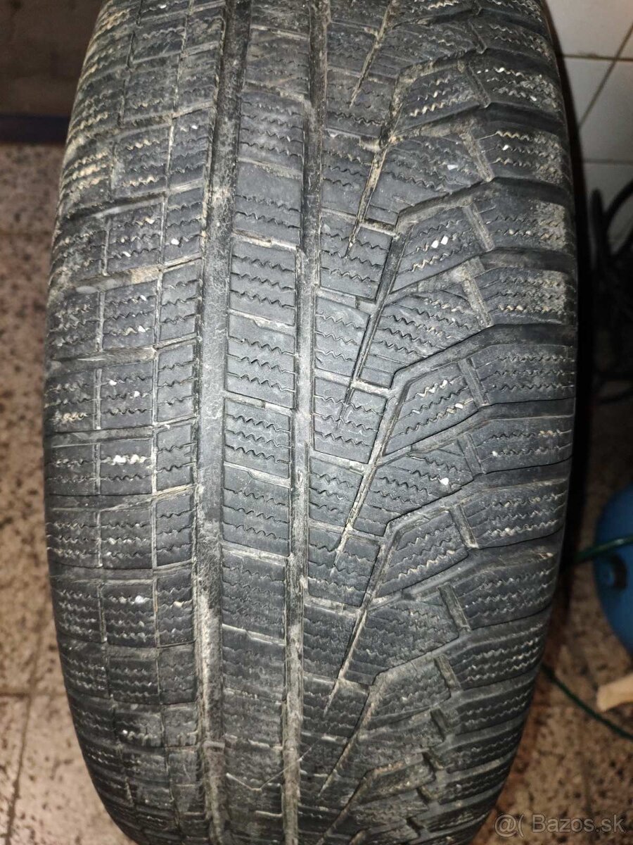 Predám zimné pneumatiky Toyota Land Cruiser 265/65 R17