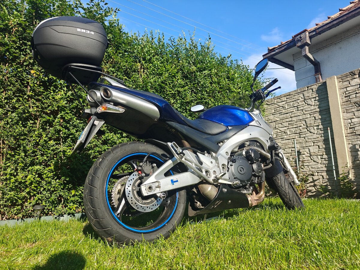 Predám motorku Suzuki GSR 600