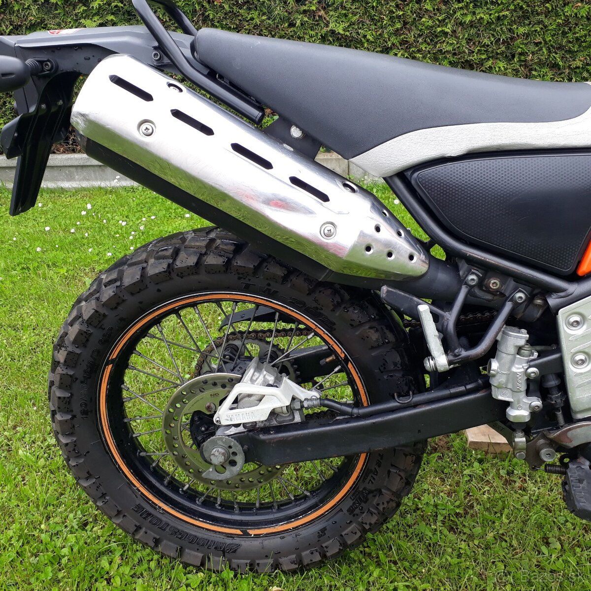 Yamaha XG 250 Tricker