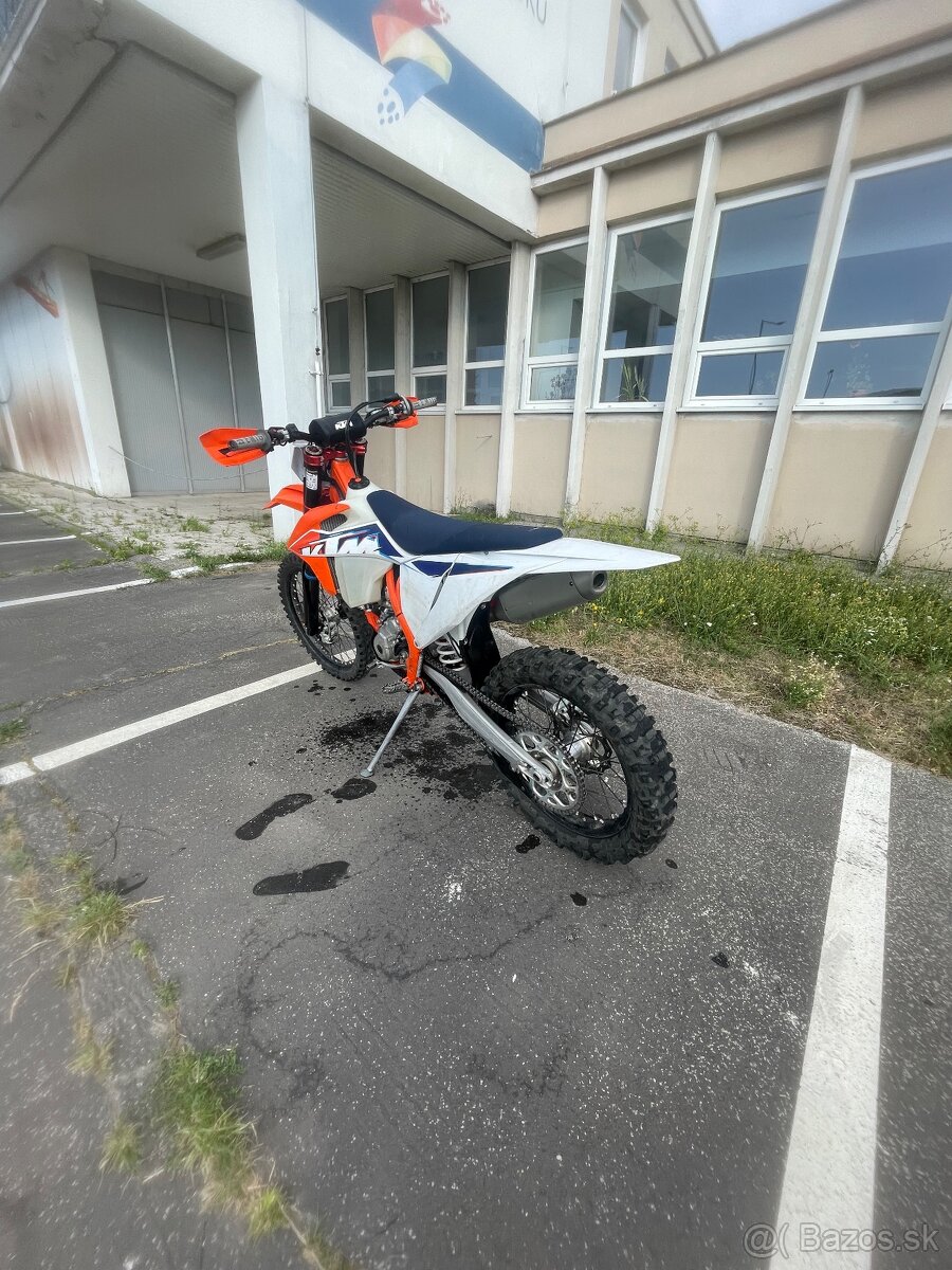 Predám Ktm sxf 350 model 2022”