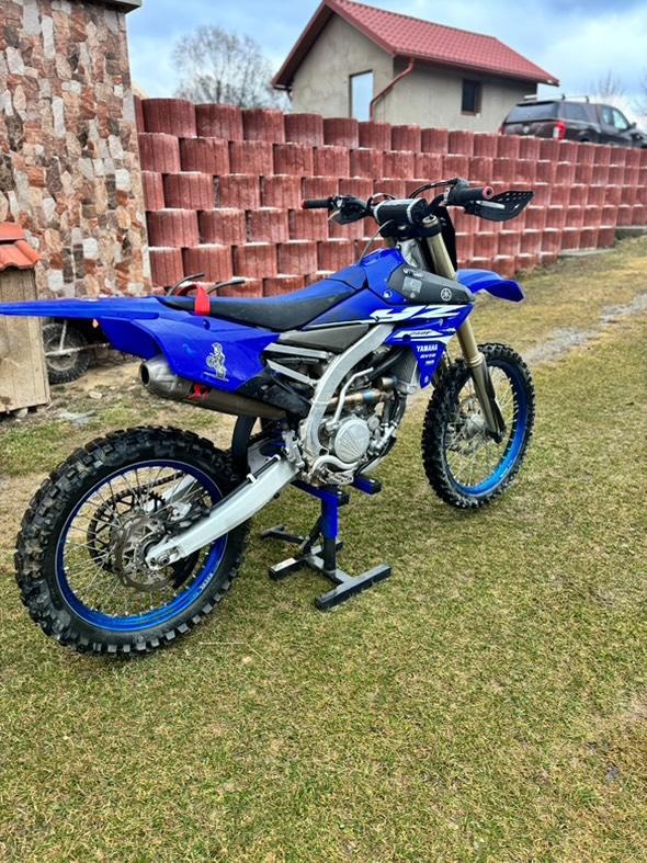 Yamaha yzf250