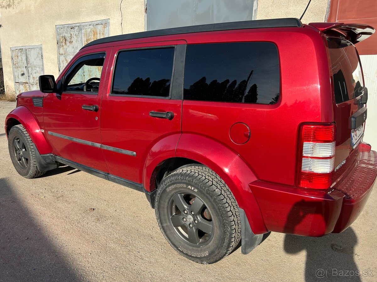 Dodge Nitro 2.8CRD 4x4 automat