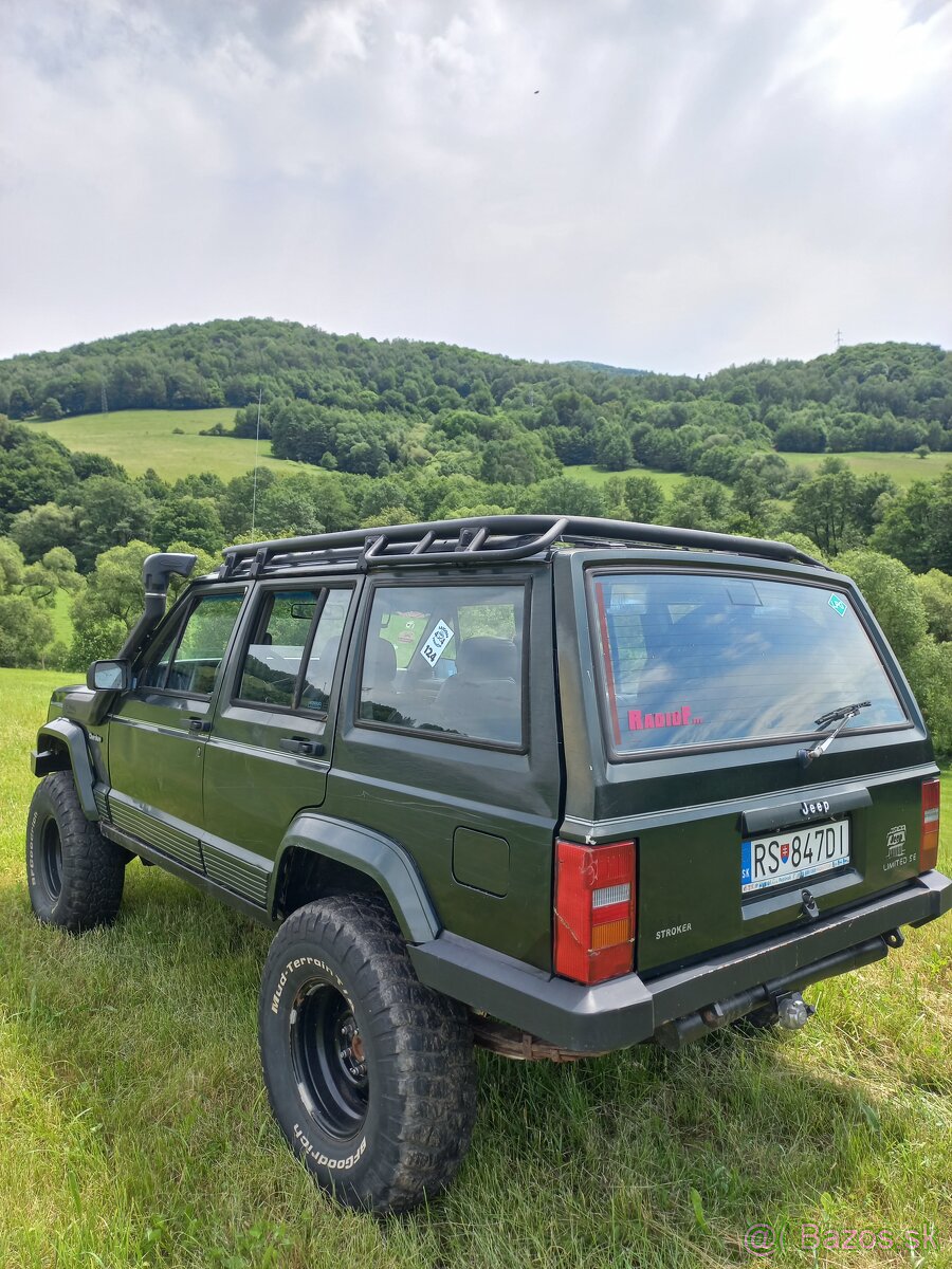 Jeep Cherokee XJ 4.6