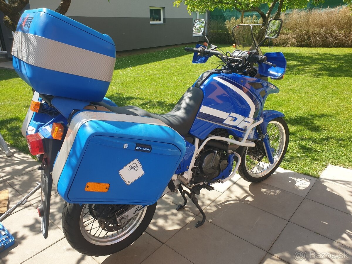 SUZUKI DR BIG 800