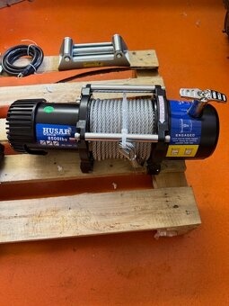 Naviják ele. 12 V HusarWinch BST 8500 lbs / 3856 kg