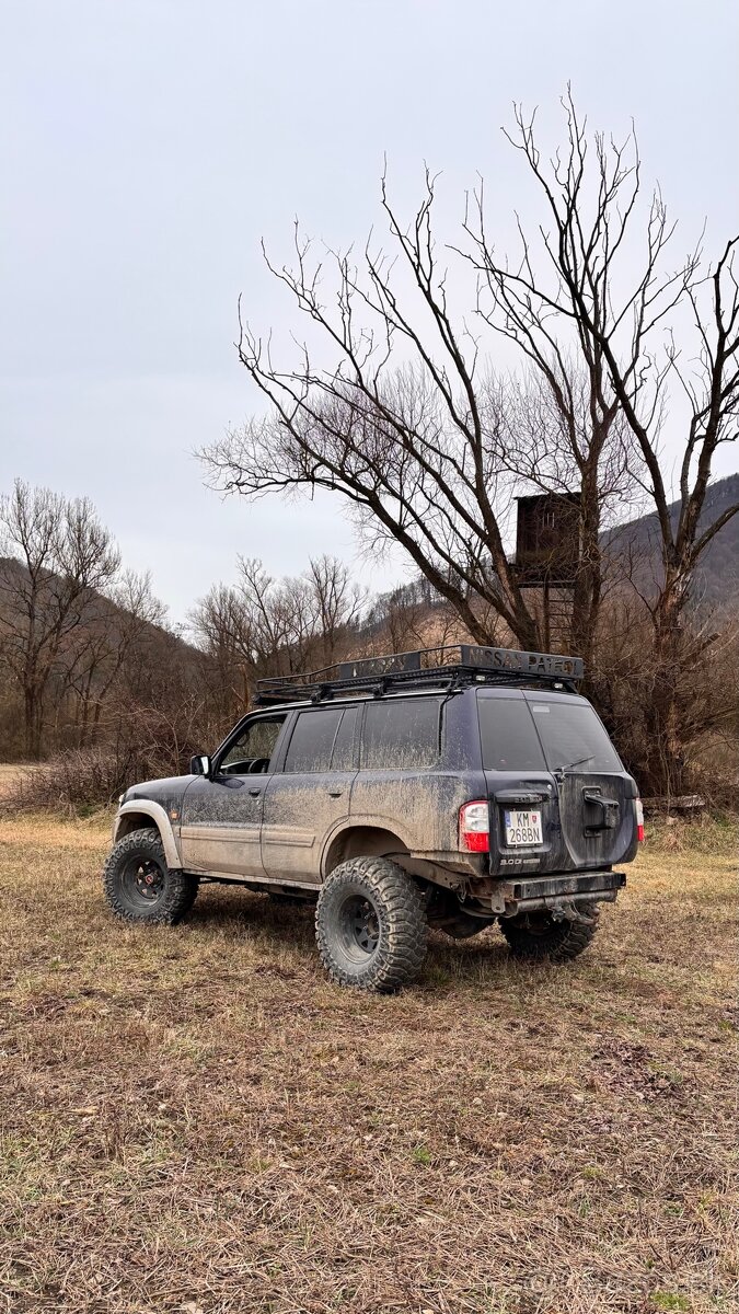 Nissan Patrol y61