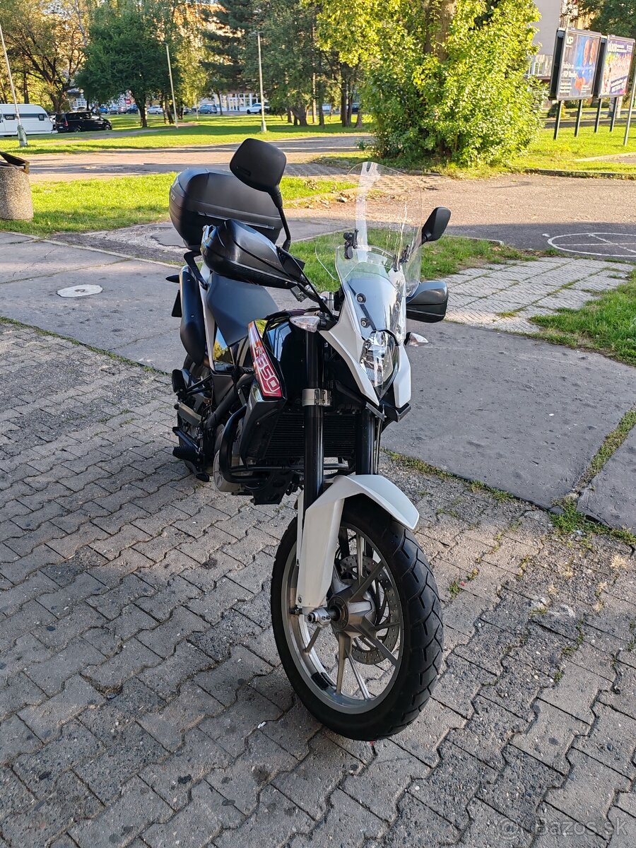 Husqvarna Strada TR 650