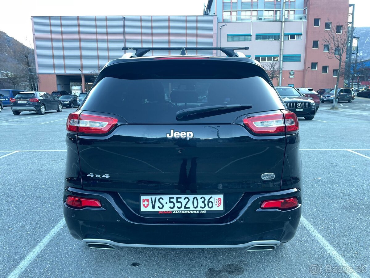 Jeep Cherokee 2.2 TD 4x4 Overland Automat 2018