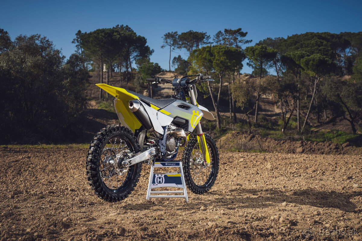 Predám HUSQVARNA FC 250/ 2024