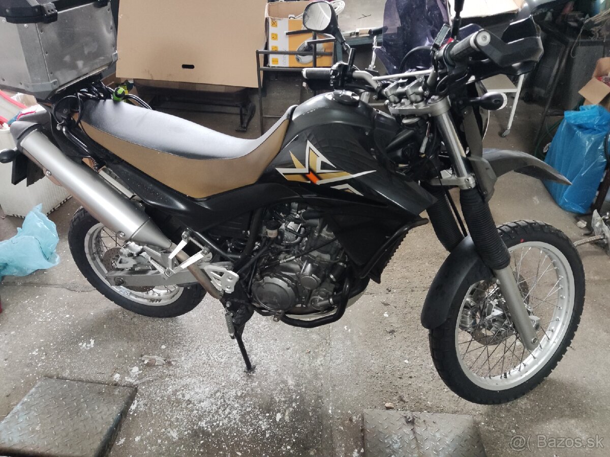 Yamaha XT 660R