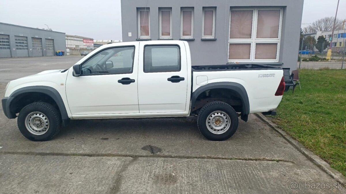 Predám Isuzu D-Max 4x4 (2011) – Spoľahlivé a zachovalé