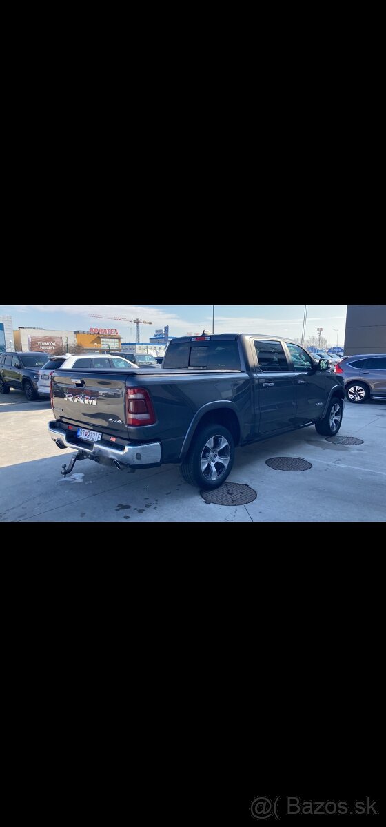 RAM 1500 LARAMIE 5.7 HEMI