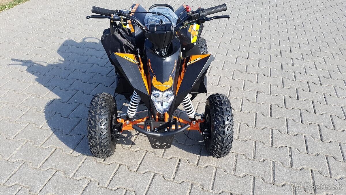 Dětská čtyřtaktní čtyřkolka ATV FactoryTeam 90