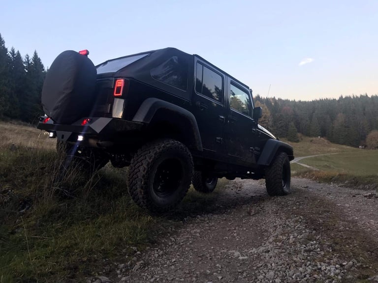 JEEP WRANGLER 3.8L V6 MOUNTAIN USA