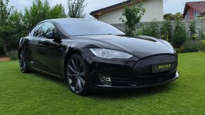 Tesla model S 85D 4x4 - 3