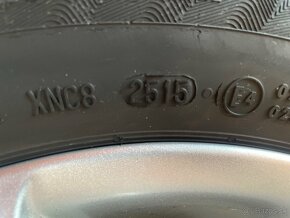 Predam komplet zimne kolesa Škoda 195/65 r15 - 3