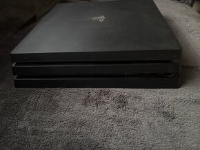 PS4 PRO 1TB - 3