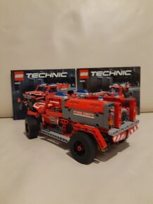 LEGO Technic 42075 Záchranné auto - 3