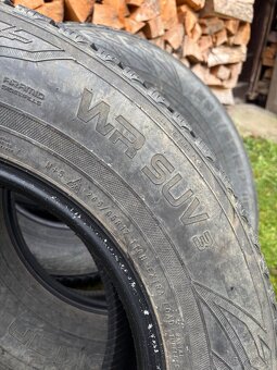 Nokian wr SUV 3  265/65 R17 - 3