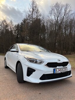 Kia Ceed 1.4 Silver - 3