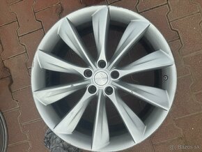 Sada Alu disky 21” Tesla model S, Silver Turbine - 3