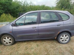 Renault mégane Scenic 1,6 16V - 3