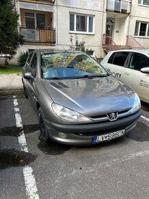 Predám Peugeot 206 1,4 benzin rok výroby 2000 - 3