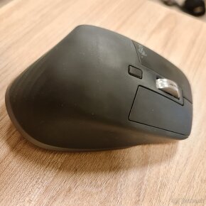 Logitech myš MX MASTER 3 + USB prijímač - 3