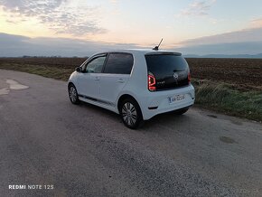 Predam volkswagen e-up - 3